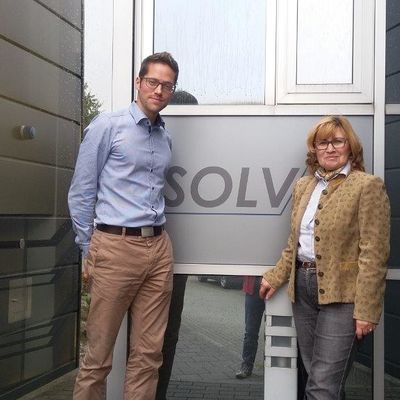 Bild vergrößern: Firmenbesuch der Stadtpräsidentin bei der SolVIT GmbH am 24.10.2017