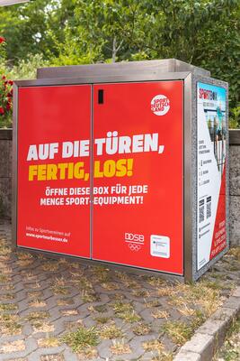 Bild vergr&ouml;&szlig;ern: Sportbox frontal