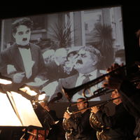 Bild vergrößern: Stummfilm mit musikalischer Begleitung im Deutschen Haus Flensburg.