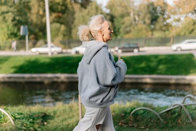 Angebot - Spaziergang & Fitness&uuml;bungen Volkspark