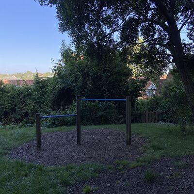 Bild vergr&ouml;&szlig;ern: Spielplatz Rummelgang Reck