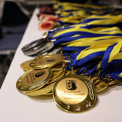 Bild vergr&ouml;&szlig;ern: Sportehrung Medallien