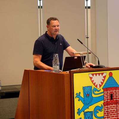 Bild vergr&ouml;&szlig;ern: Sportehrung T. Schwendke