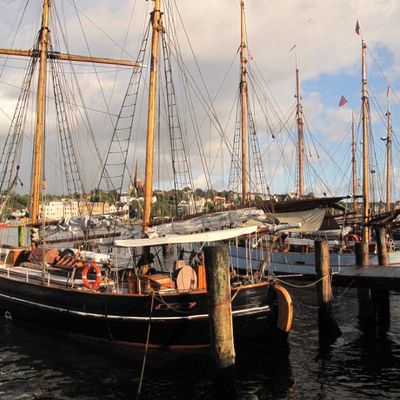 Bild vergr&ouml;&szlig;ern: Museumshafen