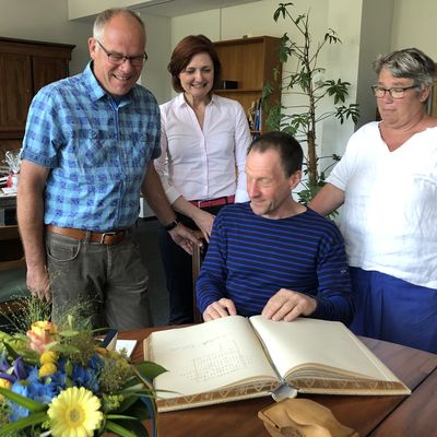 Bild vergr&ouml;&szlig;ern: IMG_2097